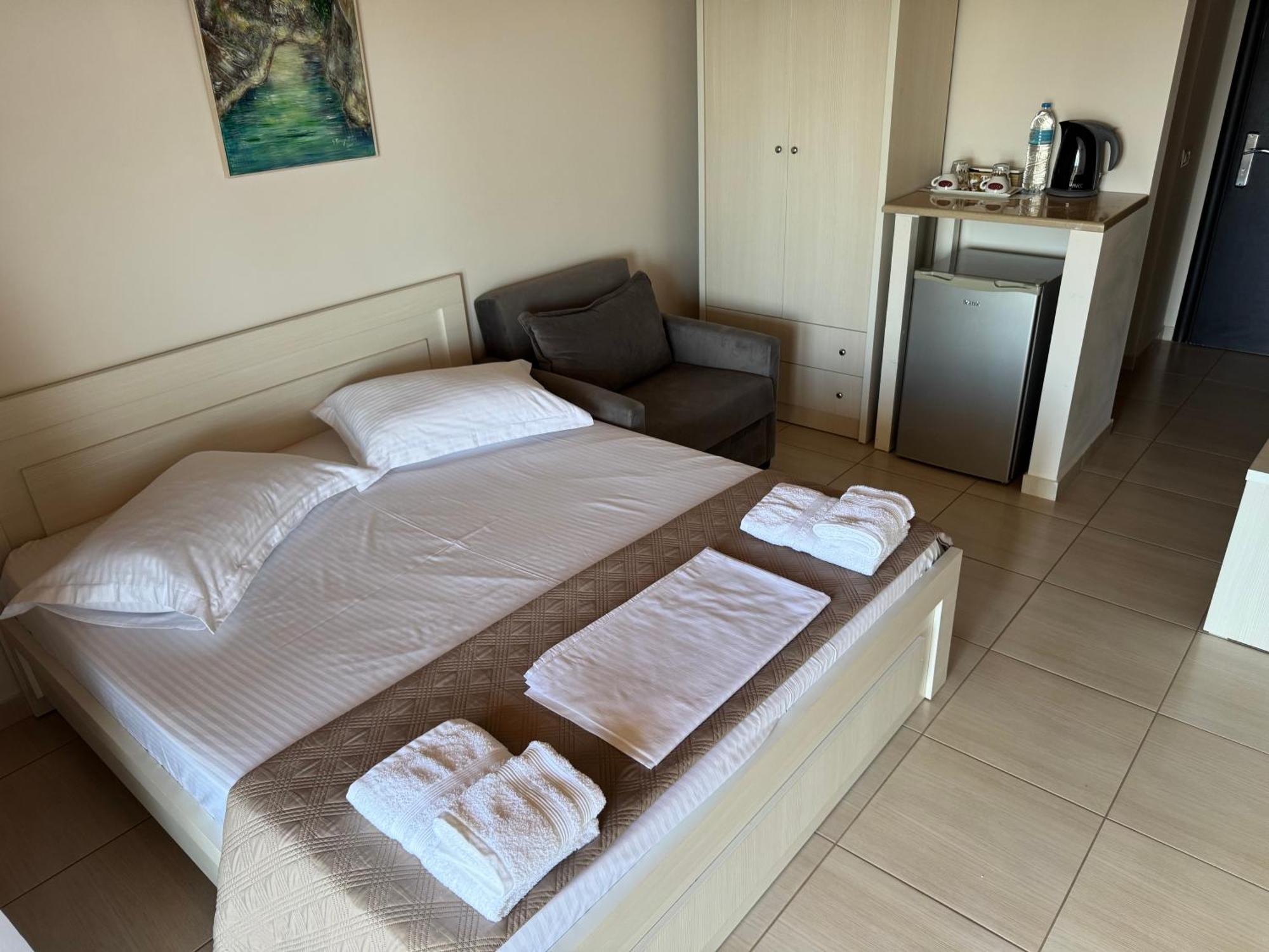 George Hotel Rooms&Suites هيماري المظهر الخارجي الصورة
