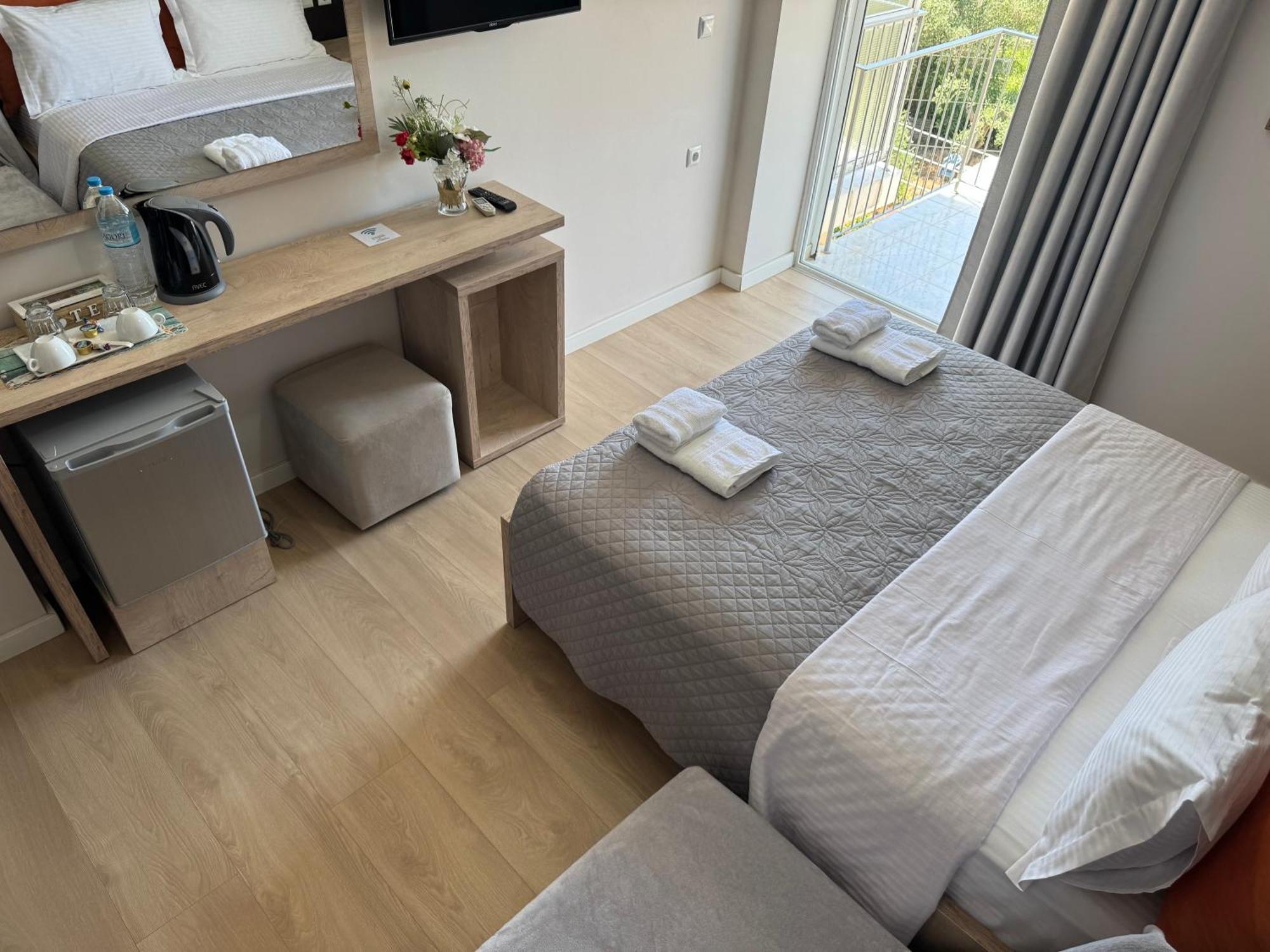 George Hotel Rooms&Suites هيماري المظهر الخارجي الصورة